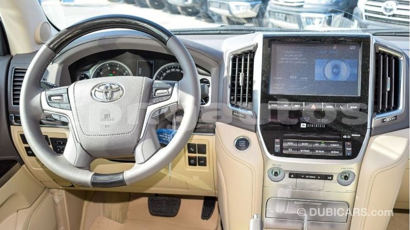 Big with watermark toyota land cruiser enga import dubai 4756