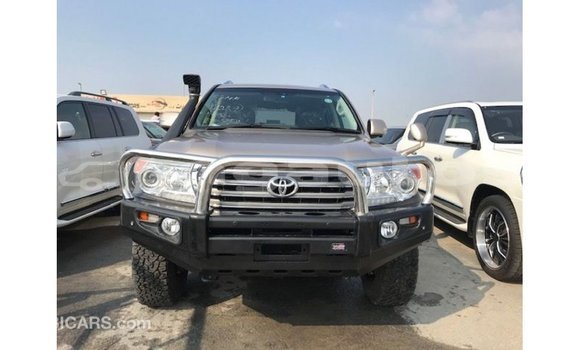 Buy Import Toyota Land Cruiser Other Car in Import - Dubai in Enga Buy Import Toyota Land Cruiser Other Car in Import - Dubai in Enga
