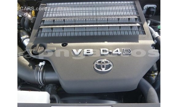 Buy Import Toyota Land Cruiser Brown Car in Import - Dubai in Enga Buy Import Toyota Land Cruiser Brown Car in Import - Dubai in Enga
