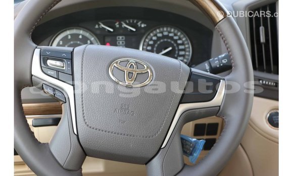 Buy Import Toyota Land Cruiser Black Car in Import - Dubai in Enga Buy Import Toyota Land Cruiser Black Car in Import - Dubai in Enga
