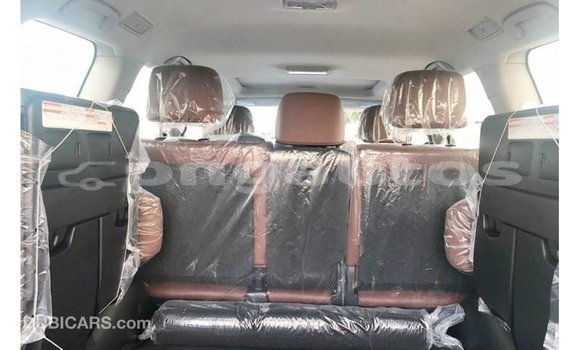 Buy Import Toyota Land Cruiser Black Car in Import - Dubai in Enga Buy Import Toyota Land Cruiser Black Car in Import - Dubai in Enga