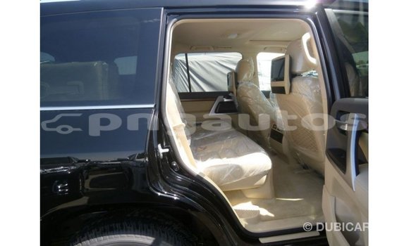 Buy Import Toyota Land Cruiser Black Car in Import - Dubai in Enga Buy Import Toyota Land Cruiser Black Car in Import - Dubai in Enga