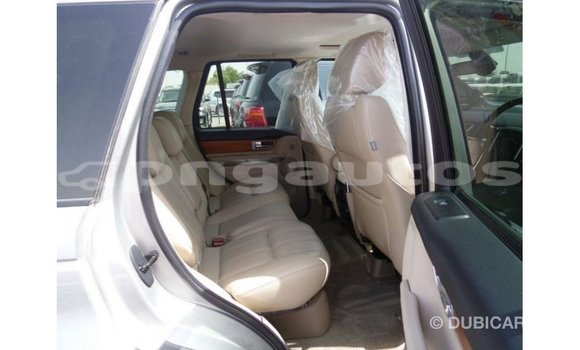 Buy Import Land Rover Range Rover Other Car in Import - Dubai in Enga Buy Import Land Rover Range Rover Other Car in Import - Dubai in Enga