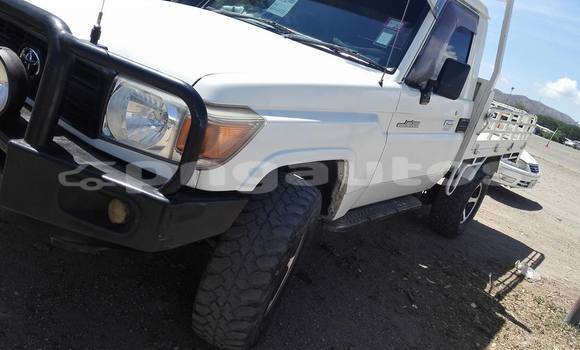 Buy Used Toyota Land Cruiser Other Car in Kundiawa in Simbu Buy Used Toyota Land Cruiser Other Car in Kundiawa in Simbu
