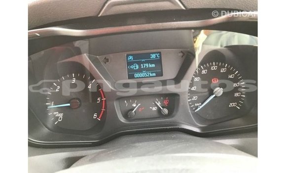 Buy Import Ford Club Wagon White Car in Import - Dubai in Enga Buy Import Ford Club Wagon White Car in Import - Dubai in Enga