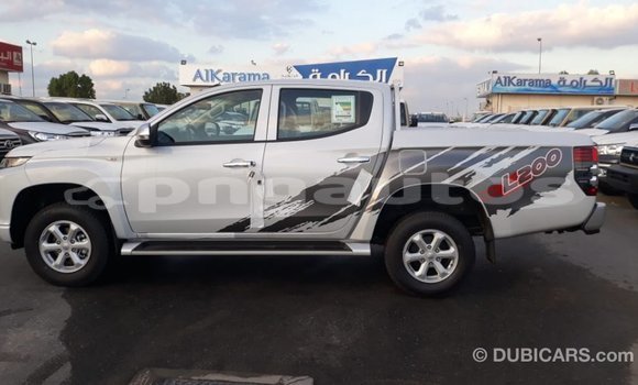 Buy Import Mitsubishi L200 White Car in Import - Dubai in Enga Buy Import Mitsubishi L200 White Car in Import - Dubai in Enga