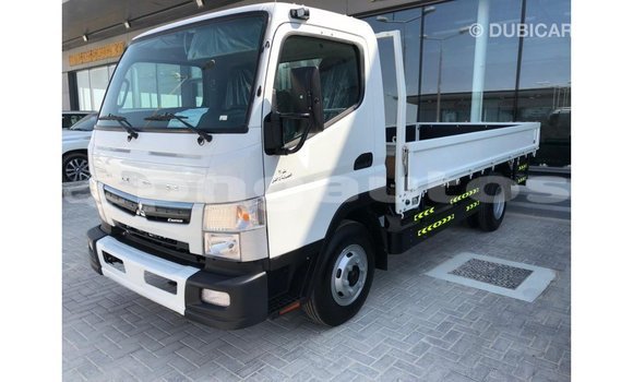 Buy Import Mitsubishi L400 White Truck in Import - Dubai in Enga Buy Import Mitsubishi L400 White Truck in Import - Dubai in Enga