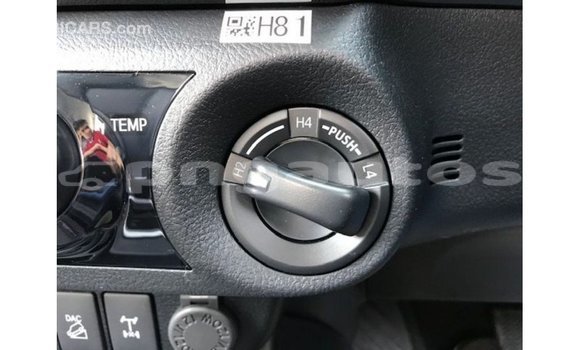 Buy Import Toyota Hilux Other Car in Import - Dubai in Enga Buy Import Toyota Hilux Other Car in Import - Dubai in Enga