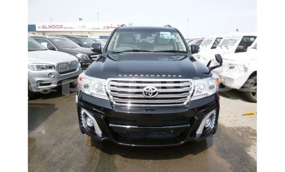 Buy Import Toyota Land Cruiser Black Car in Import - Dubai in Enga Buy Import Toyota Land Cruiser Black Car in Import - Dubai in Enga