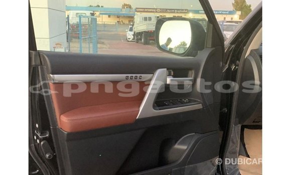 Buy Import Toyota Land Cruiser Black Car in Import - Dubai in Enga Buy Import Toyota Land Cruiser Black Car in Import - Dubai in Enga
