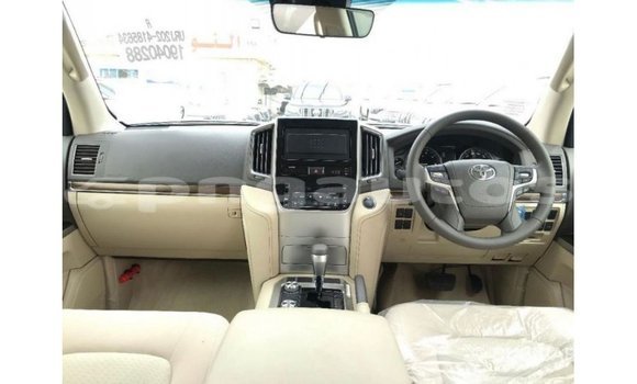 Buy Import Toyota Land Cruiser Black Car in Import - Dubai in Enga Buy Import Toyota Land Cruiser Black Car in Import - Dubai in Enga