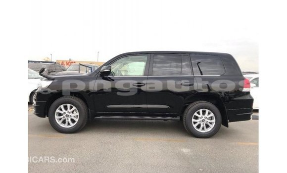 Buy Import Toyota Land Cruiser Black Car in Import - Dubai in Enga Buy Import Toyota Land Cruiser Black Car in Import - Dubai in Enga