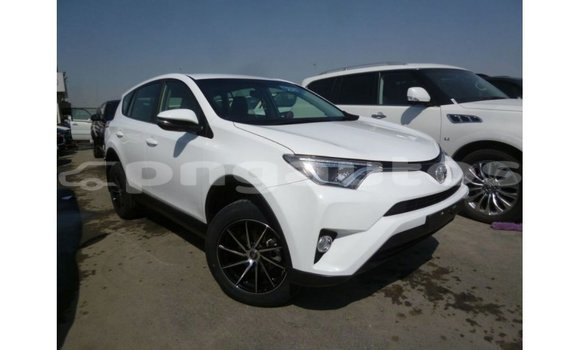 Buy Import Toyota 4Runner White Car in Import - Dubai in Enga Buy Import Toyota 4Runner White Car in Import - Dubai in Enga