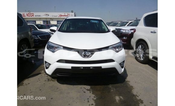 Buy Import Toyota 4Runner White Car in Import - Dubai in Enga Buy Import Toyota 4Runner White Car in Import - Dubai in Enga