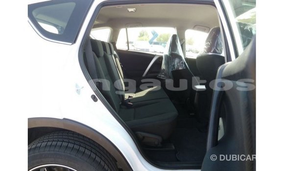 Buy Import Toyota 4Runner White Car in Import - Dubai in Enga Buy Import Toyota 4Runner White Car in Import - Dubai in Enga