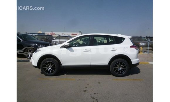 Buy Import Toyota 4Runner White Car in Import - Dubai in Enga Buy Import Toyota 4Runner White Car in Import - Dubai in Enga