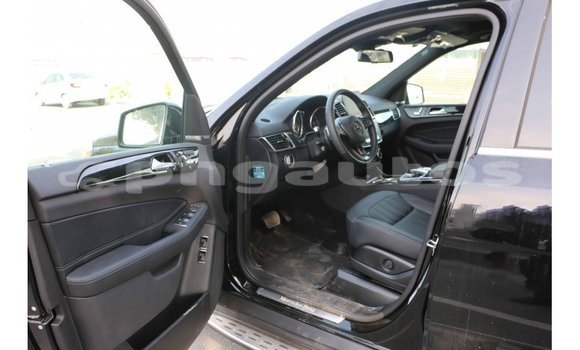 Buy Import Mercedes-Benz 190 Black Car in Import - Dubai in Enga Buy Import Mercedes-Benz 190 Black Car in Import - Dubai in Enga