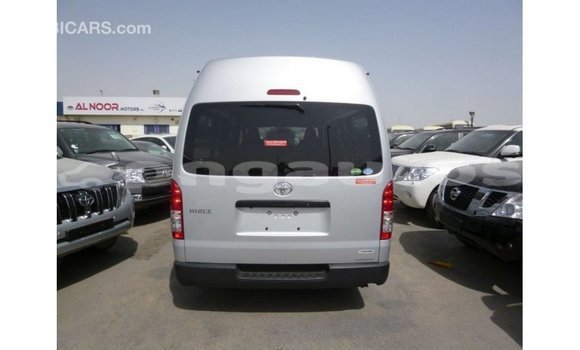 Buy Import Toyota Hiace Other Car in Import - Dubai in Enga Buy Import Toyota Hiace Other Car in Import - Dubai in Enga