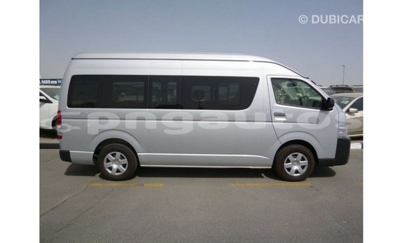 Buy Import Toyota Hiace Other Car in Import - Dubai in Enga Buy Import Toyota Hiace Other Car in Import - Dubai in Enga