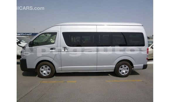 Buy Import Toyota Hiace Other Car in Import - Dubai in Enga Buy Import Toyota Hiace Other Car in Import - Dubai in Enga