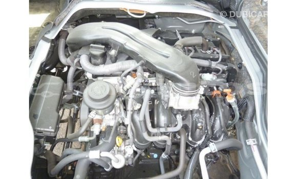 Buy Import Toyota Hiace Other Car in Import - Dubai in Enga Buy Import Toyota Hiace Other Car in Import - Dubai in Enga