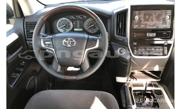 Buy Import Toyota Land Cruiser Black Car in Import - Dubai in Enga Buy Import Toyota Land Cruiser Black Car in Import - Dubai in Enga