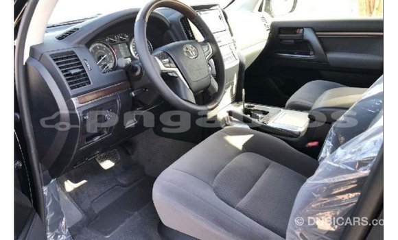 Buy Import Toyota Land Cruiser Black Car in Import - Dubai in Enga Buy Import Toyota Land Cruiser Black Car in Import - Dubai in Enga