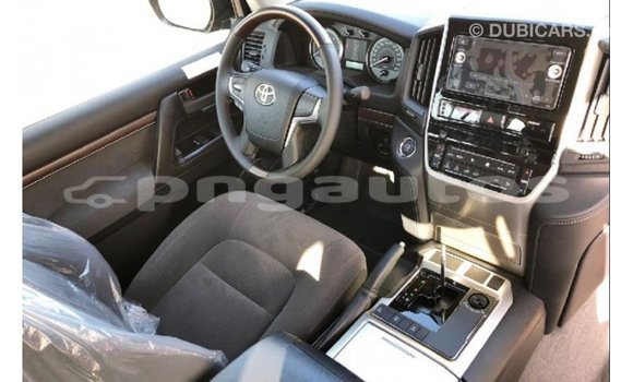 Buy Import Toyota Land Cruiser Black Car in Import - Dubai in Enga Buy Import Toyota Land Cruiser Black Car in Import - Dubai in Enga