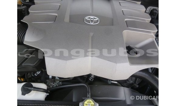 Buy Import Toyota Land Cruiser Black Car in Import - Dubai in Enga Buy Import Toyota Land Cruiser Black Car in Import - Dubai in Enga