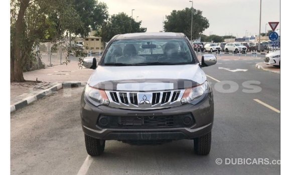 Buy Import Mitsubishi L200 Brown Car in Import - Dubai in Enga Buy Import Mitsubishi L200 Brown Car in Import - Dubai in Enga