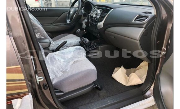 Buy Import Mitsubishi L200 Brown Car in Import - Dubai in Enga Buy Import Mitsubishi L200 Brown Car in Import - Dubai in Enga