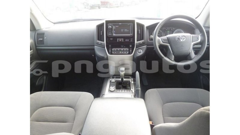 Big with watermark toyota land cruiser enga import dubai 4837