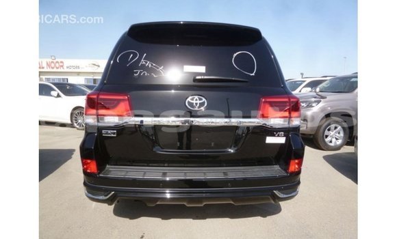 Buy Import Toyota Land Cruiser Black Car in Import - Dubai in Enga Buy Import Toyota Land Cruiser Black Car in Import - Dubai in Enga