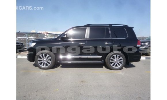 Buy Import Toyota Land Cruiser Black Car in Import - Dubai in Enga Buy Import Toyota Land Cruiser Black Car in Import - Dubai in Enga