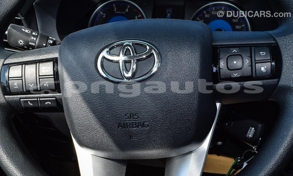 Acheter Import Voiture Toyota Hilux Autre à Import - Dubai, Enga Acheter Import Voiture Toyota Hilux Autre à Import - Dubai, Enga