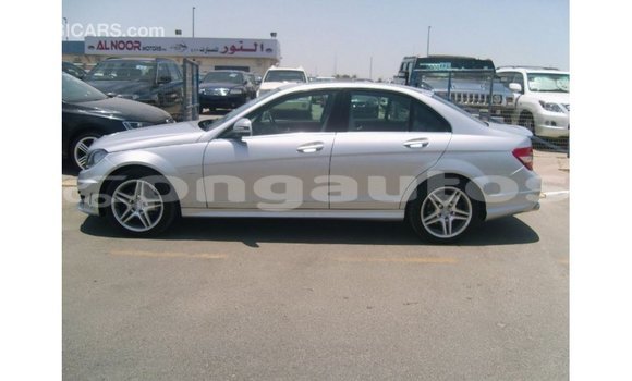 Buy Import Mercedes-Benz 190 Other Car in Import - Dubai in Enga Buy Import Mercedes-Benz 190 Other Car in Import - Dubai in Enga