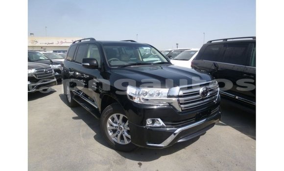 Buy Import Toyota Land Cruiser Black Car in Import - Dubai in Enga Buy Import Toyota Land Cruiser Black Car in Import - Dubai in Enga