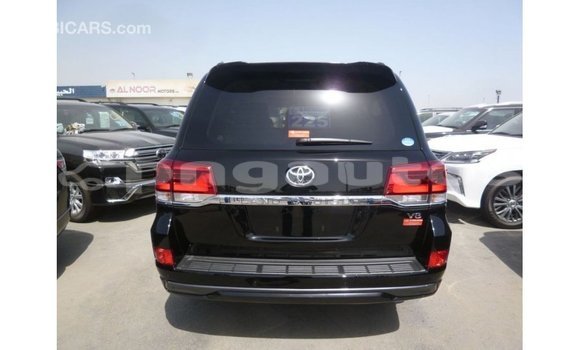 Buy Import Toyota Land Cruiser Black Car in Import - Dubai in Enga Buy Import Toyota Land Cruiser Black Car in Import - Dubai in Enga