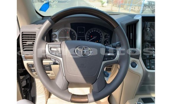 Buy Import Toyota Land Cruiser Black Car in Import - Dubai in Enga Buy Import Toyota Land Cruiser Black Car in Import - Dubai in Enga