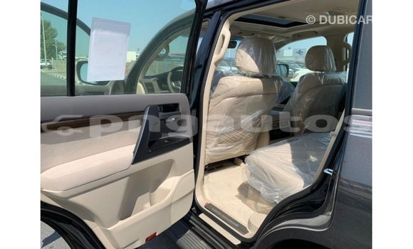 Buy Import Toyota Land Cruiser Black Car in Import - Dubai in Enga Buy Import Toyota Land Cruiser Black Car in Import - Dubai in Enga