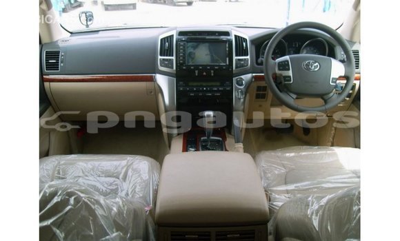 Buy Import Toyota Land Cruiser Black Car in Import - Dubai in Enga Buy Import Toyota Land Cruiser Black Car in Import - Dubai in Enga
