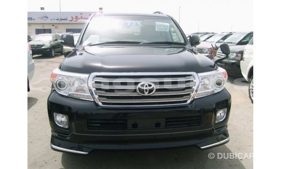 Buy Import Toyota Land Cruiser Black Car in Import - Dubai in Enga Buy Import Toyota Land Cruiser Black Car in Import - Dubai in Enga