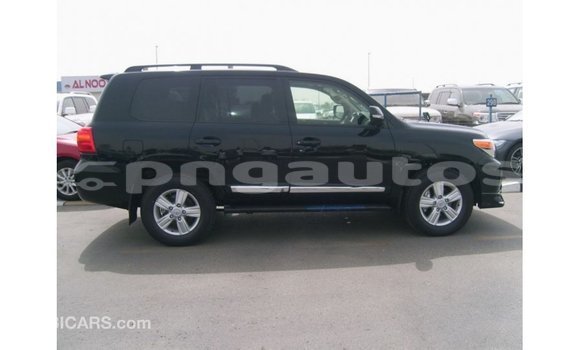 Buy Import Toyota Land Cruiser Black Car in Import - Dubai in Enga Buy Import Toyota Land Cruiser Black Car in Import - Dubai in Enga