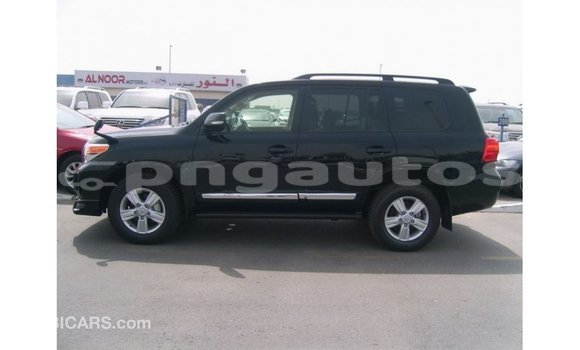 Buy Import Toyota Land Cruiser Black Car in Import - Dubai in Enga Buy Import Toyota Land Cruiser Black Car in Import - Dubai in Enga