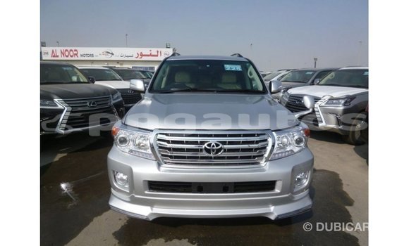 Buy Import Toyota Land Cruiser Other Car in Import - Dubai in Enga Buy Import Toyota Land Cruiser Other Car in Import - Dubai in Enga