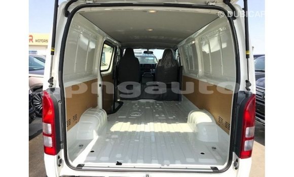 Buy Import Toyota Hiace White Car in Import - Dubai in Enga Buy Import Toyota Hiace White Car in Import - Dubai in Enga