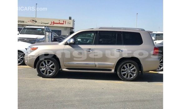 Buy Import Toyota Land Cruiser Other Car in Import - Dubai in Enga Buy Import Toyota Land Cruiser Other Car in Import - Dubai in Enga