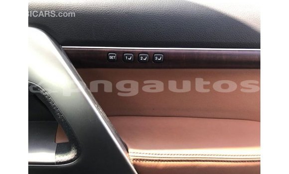 Buy Import Toyota Land Cruiser Other Car in Import - Dubai in Enga Buy Import Toyota Land Cruiser Other Car in Import - Dubai in Enga