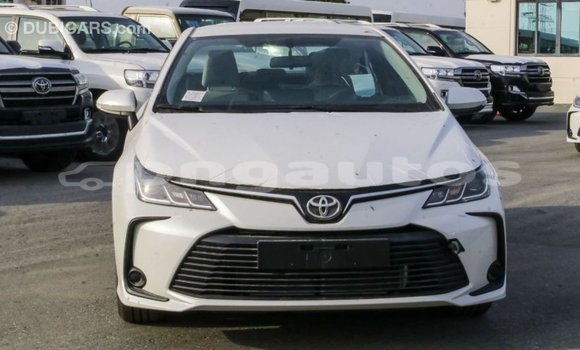 Buy Import Toyota Corolla White Car in Import - Dubai in Enga Buy Import Toyota Corolla White Car in Import - Dubai in Enga