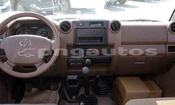 Buy Import Toyota Land Cruiser Beige Car in Import - Dubai in Enga Buy Import Toyota Land Cruiser Beige Car in Import - Dubai in Enga